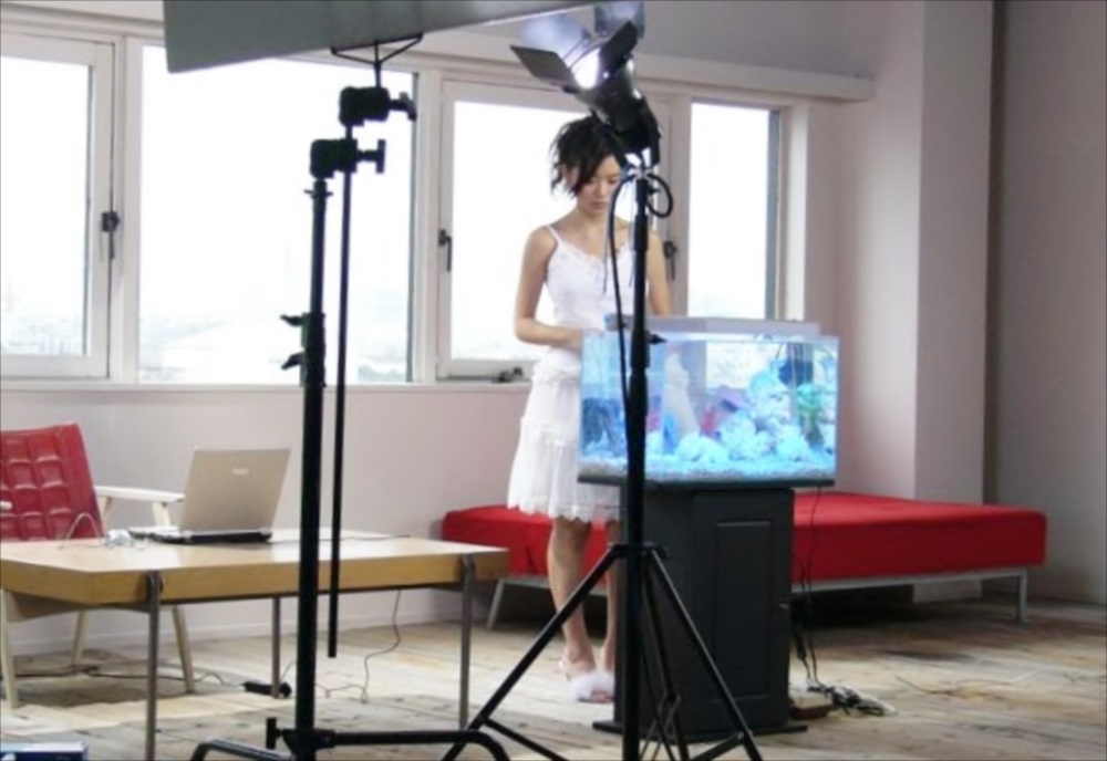 女優　吉野紗弥香さん　DVD撮影　水槽短期レンタル メイン画像
