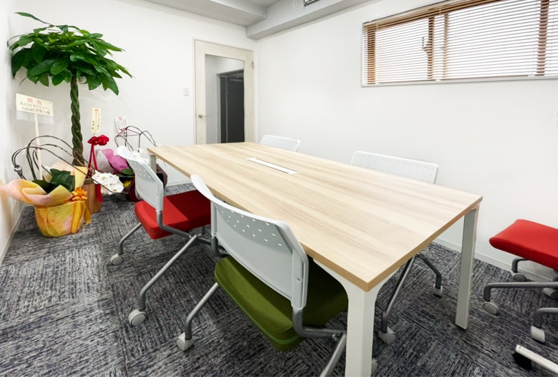 東京アクアガーデン 商談スペース